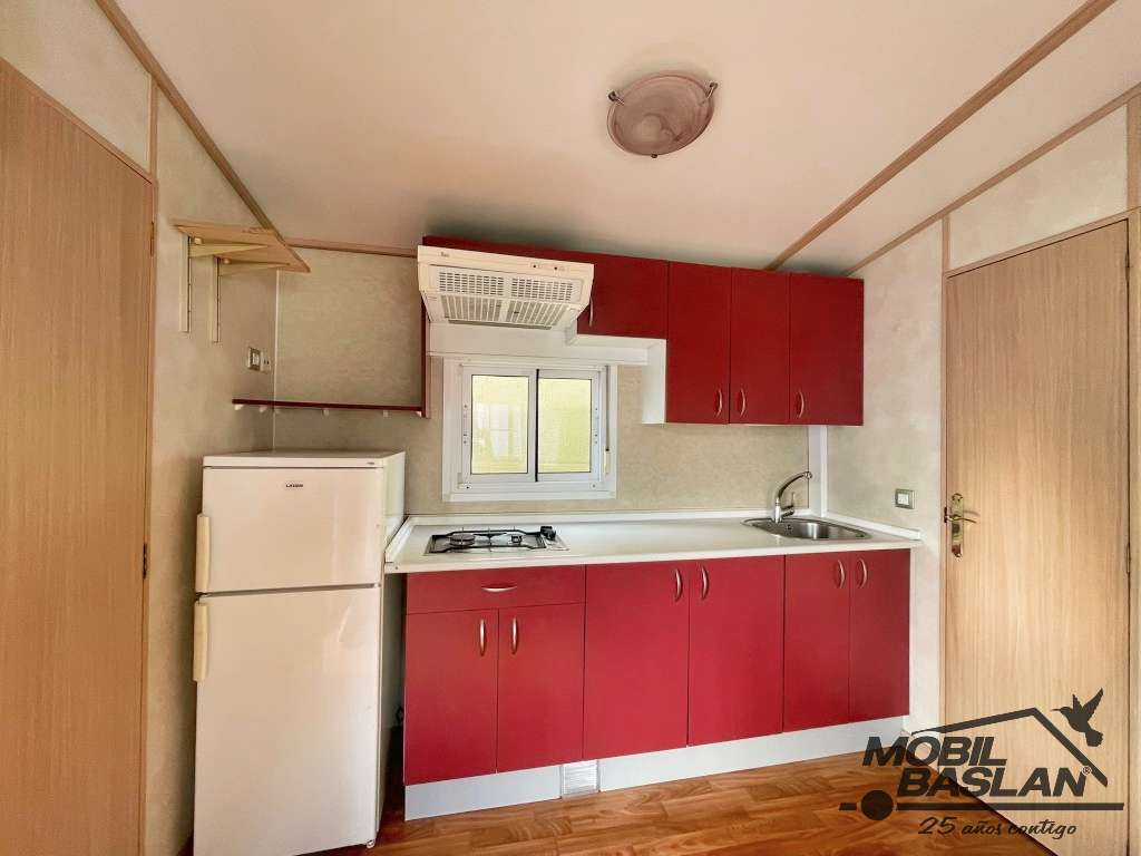 EUROCASA LOIRA CON PORCHE - Imagen 4